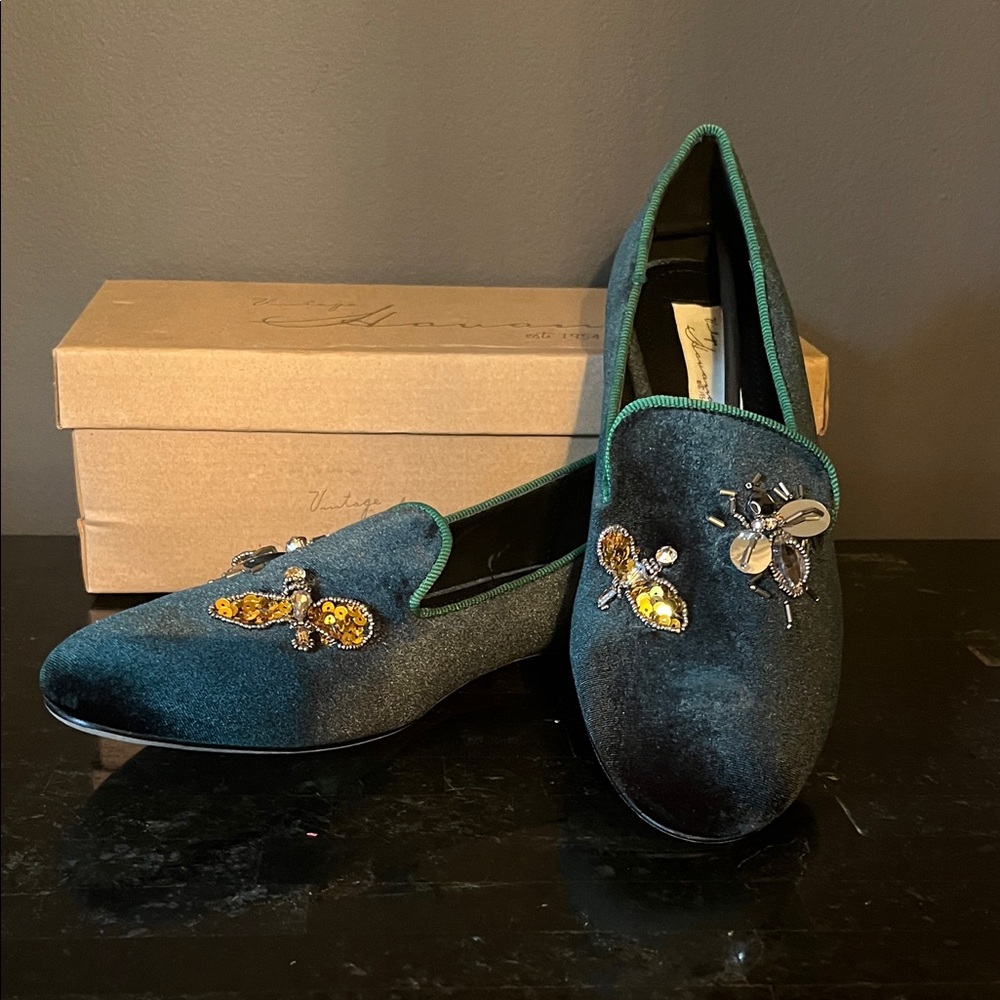 Vintage Havana Velvet Loafers with Embellishments - Green